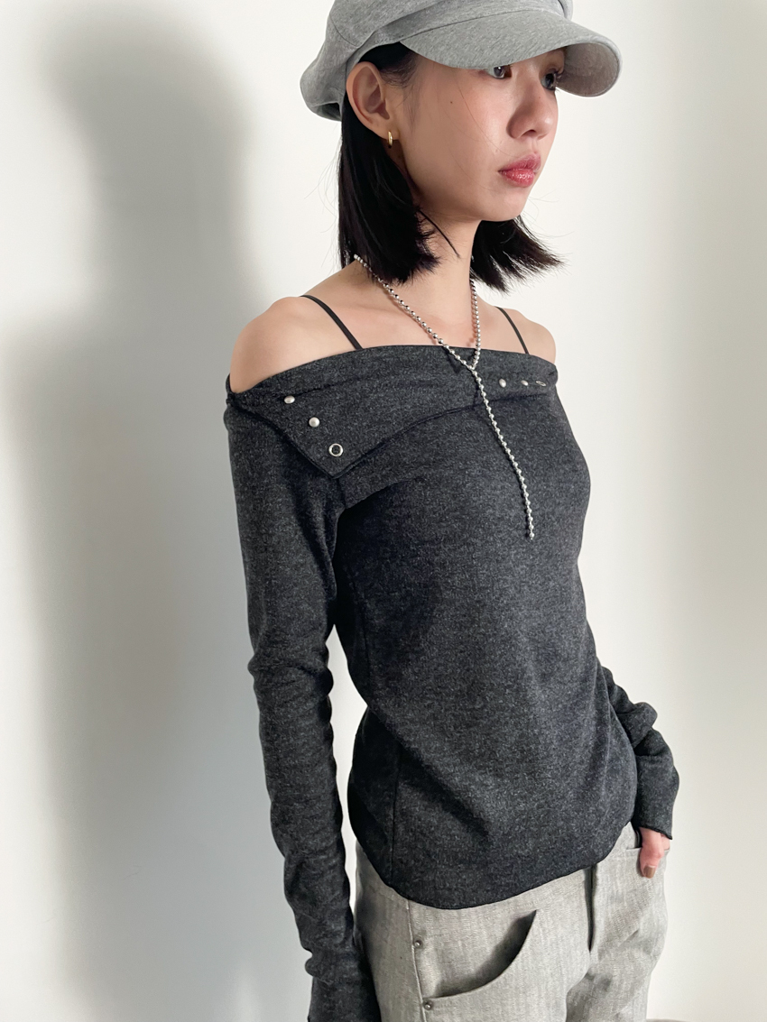 asym collar one-side slit off-shoulder top