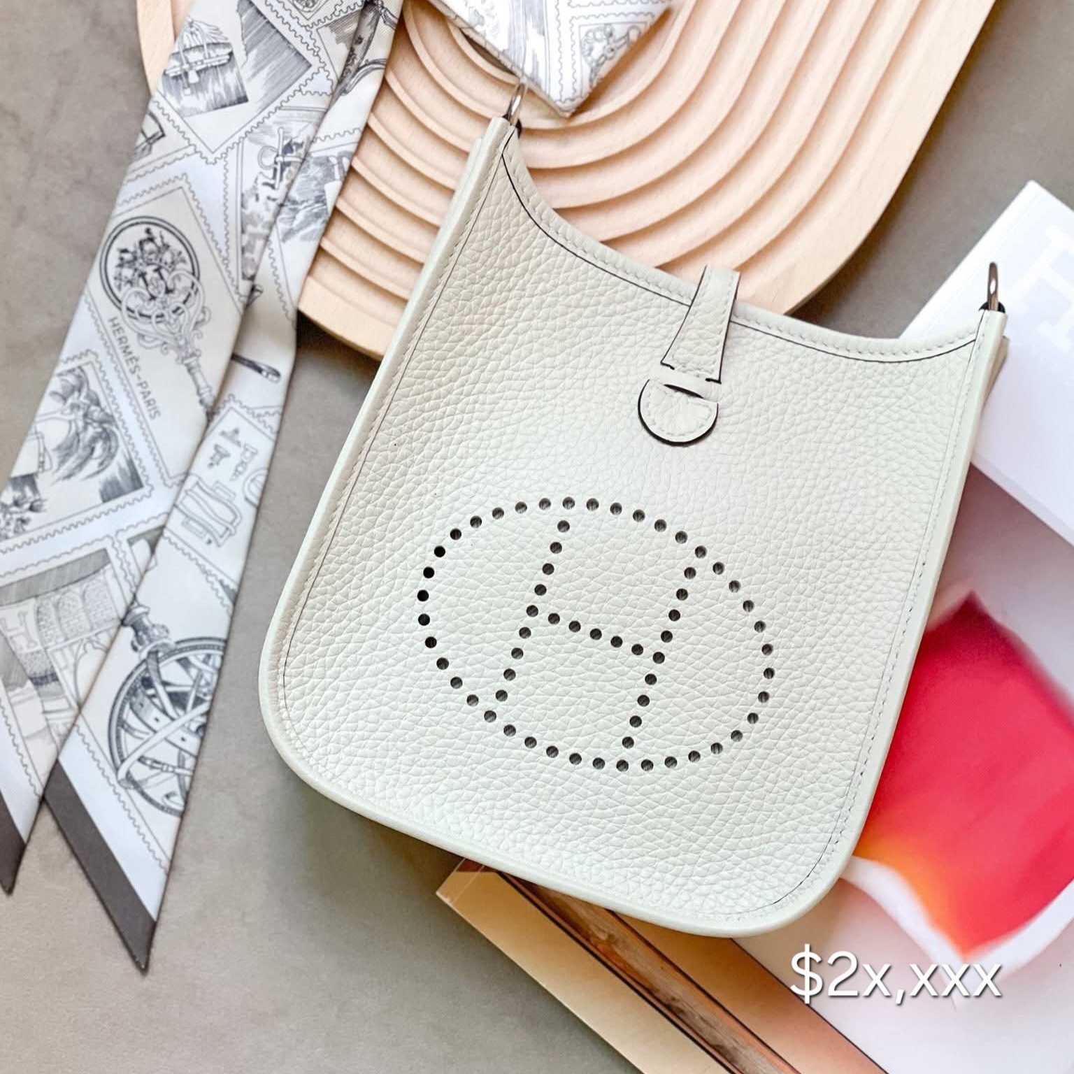 Hermes Evelyne Mini  TC Leather Cream PHW  HK$2x,xxx 詳情請PM我哋 (HK$2,000 訂金)