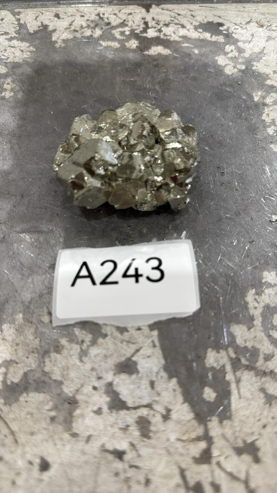 WN343 A243 黃鐵礦 240g