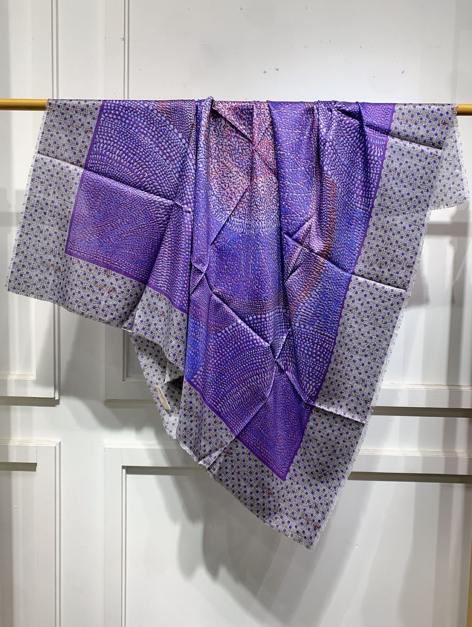 WM097 Scarfesia 紫色碎花邊方絲巾 100% Pure Silk