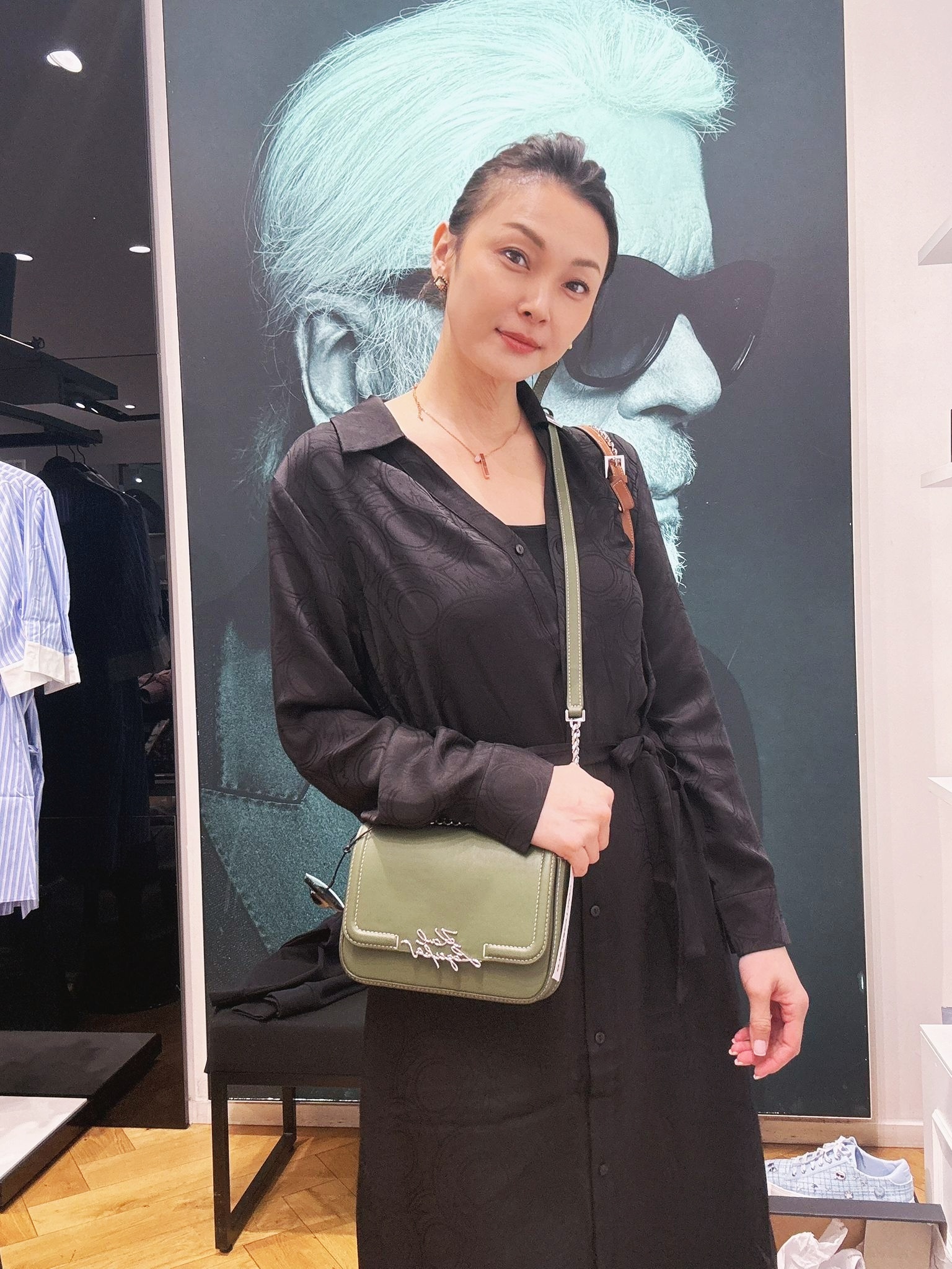 英國代購 (獨立訂單)-Karl Lagerfeld 165 SMALL