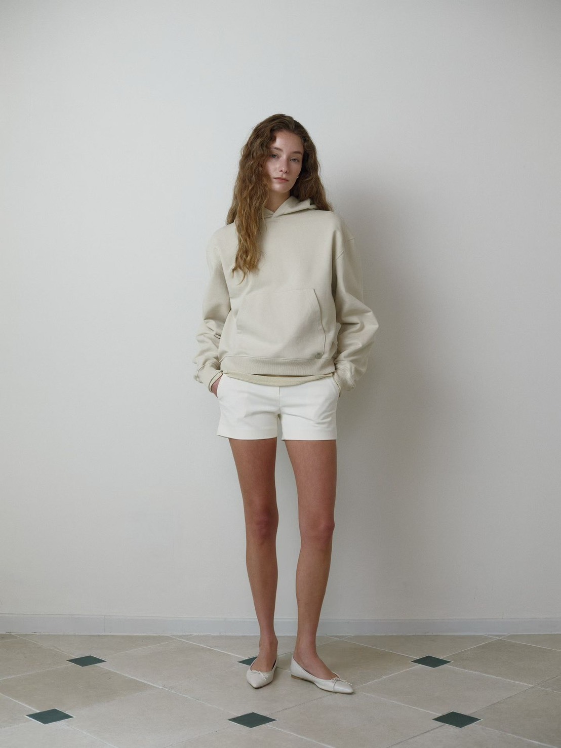 方口袋休閒短褲