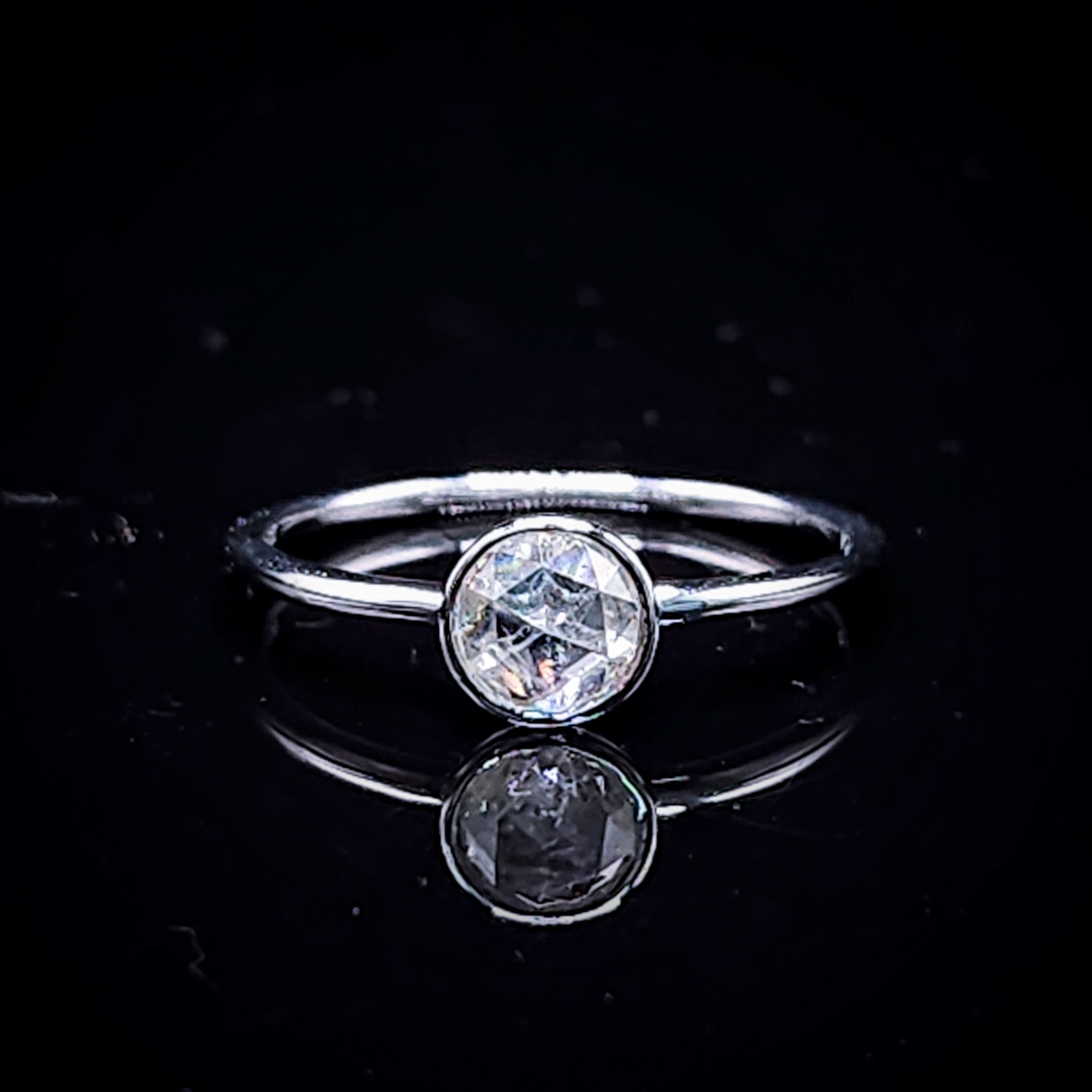 全新18K白金【主石30份鑽石】鑽石戒指