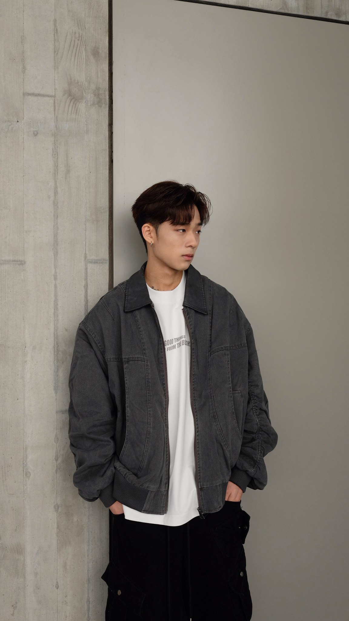 JK0021 皮領洗水灰外套