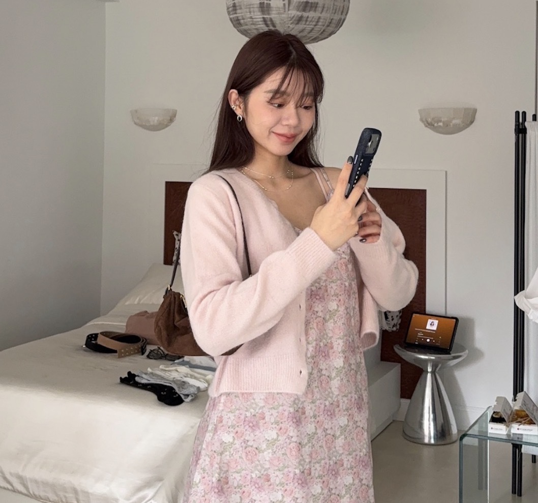 M68/ 呼吸軟黃金混30%羊毛針織罩衫