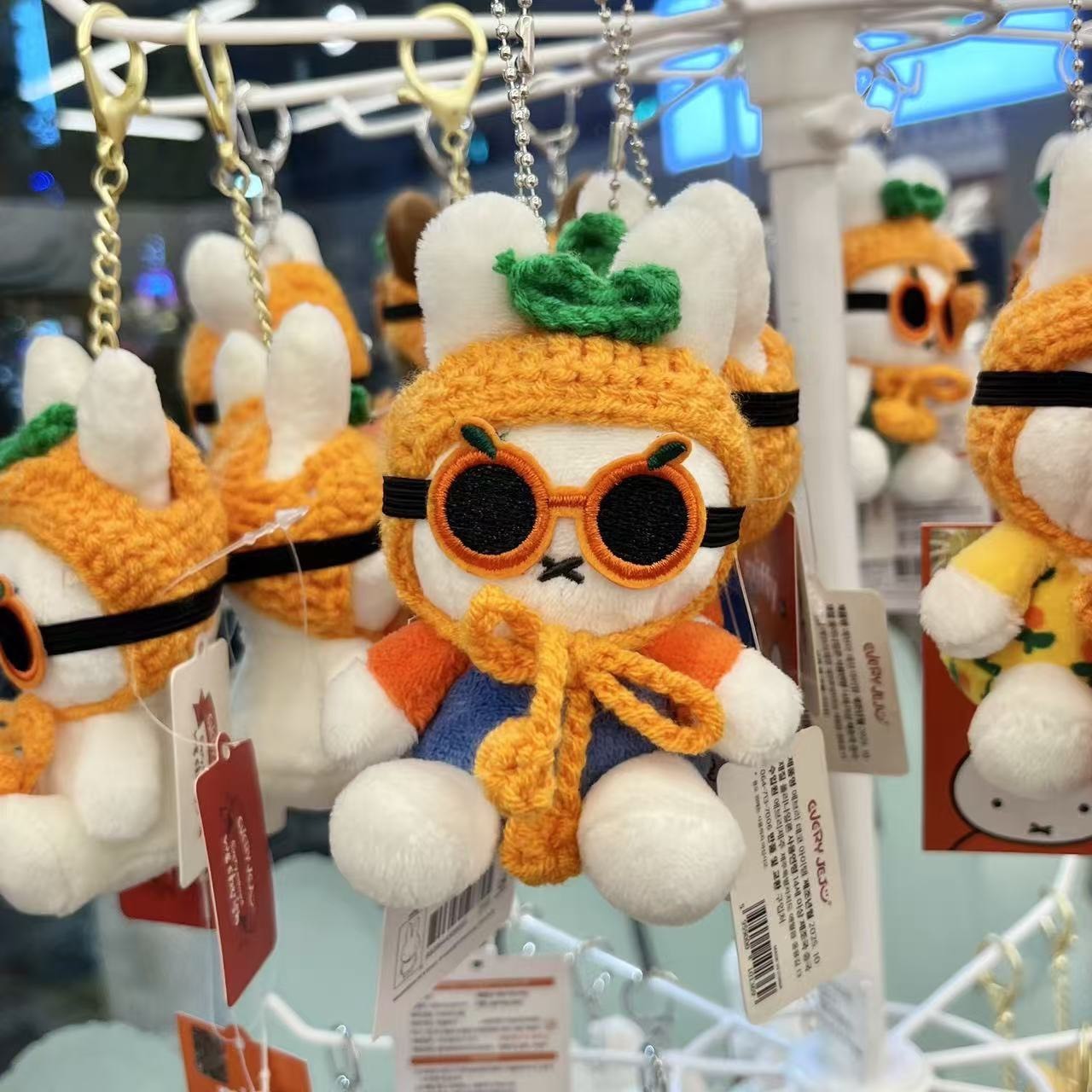 韓國濟州島限定 !!  Miffy 米菲戴小橘帽 墨鏡 毛絨吊飾玩偶