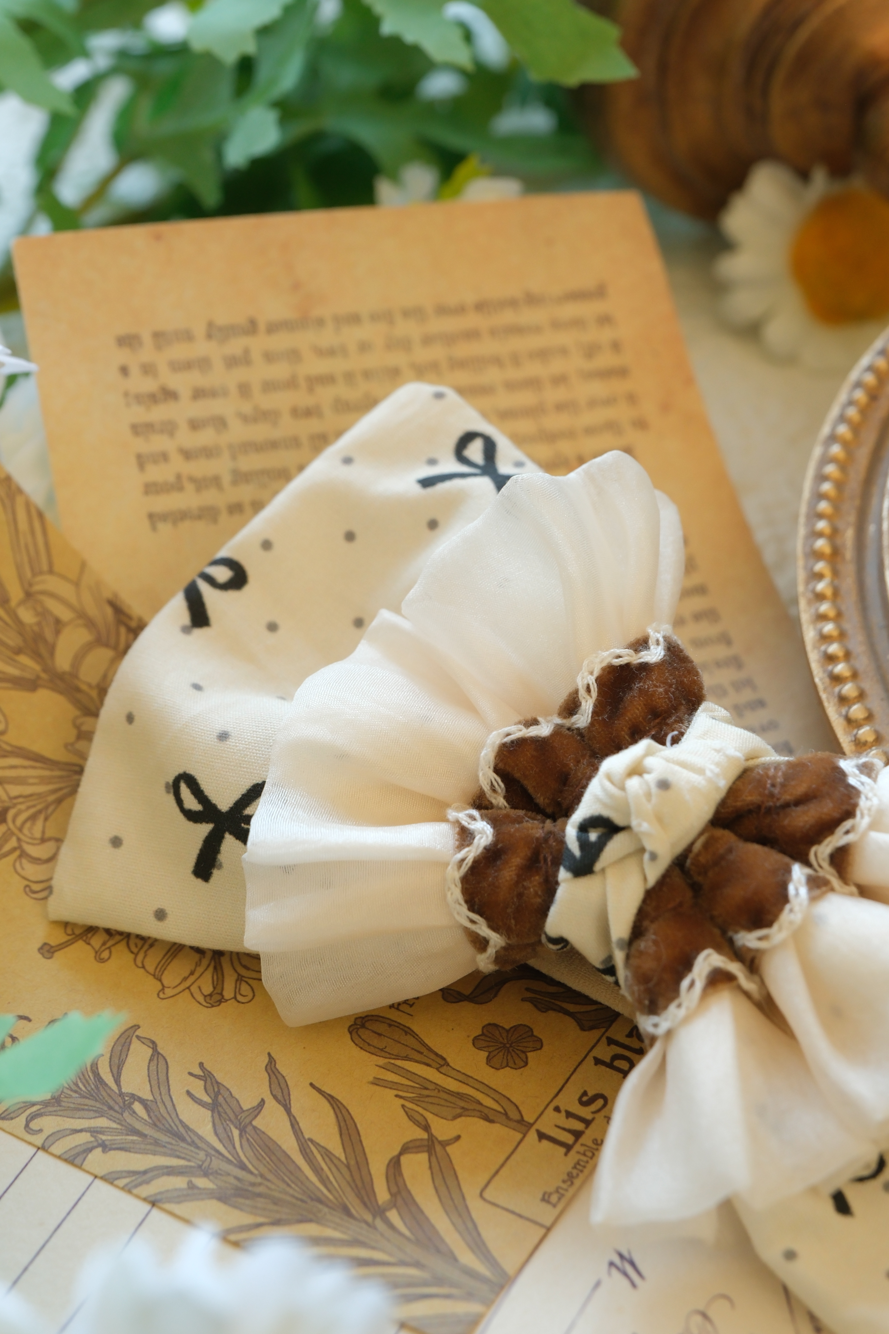 蝴蝶結髮帶-棕色點點蝴蝶結