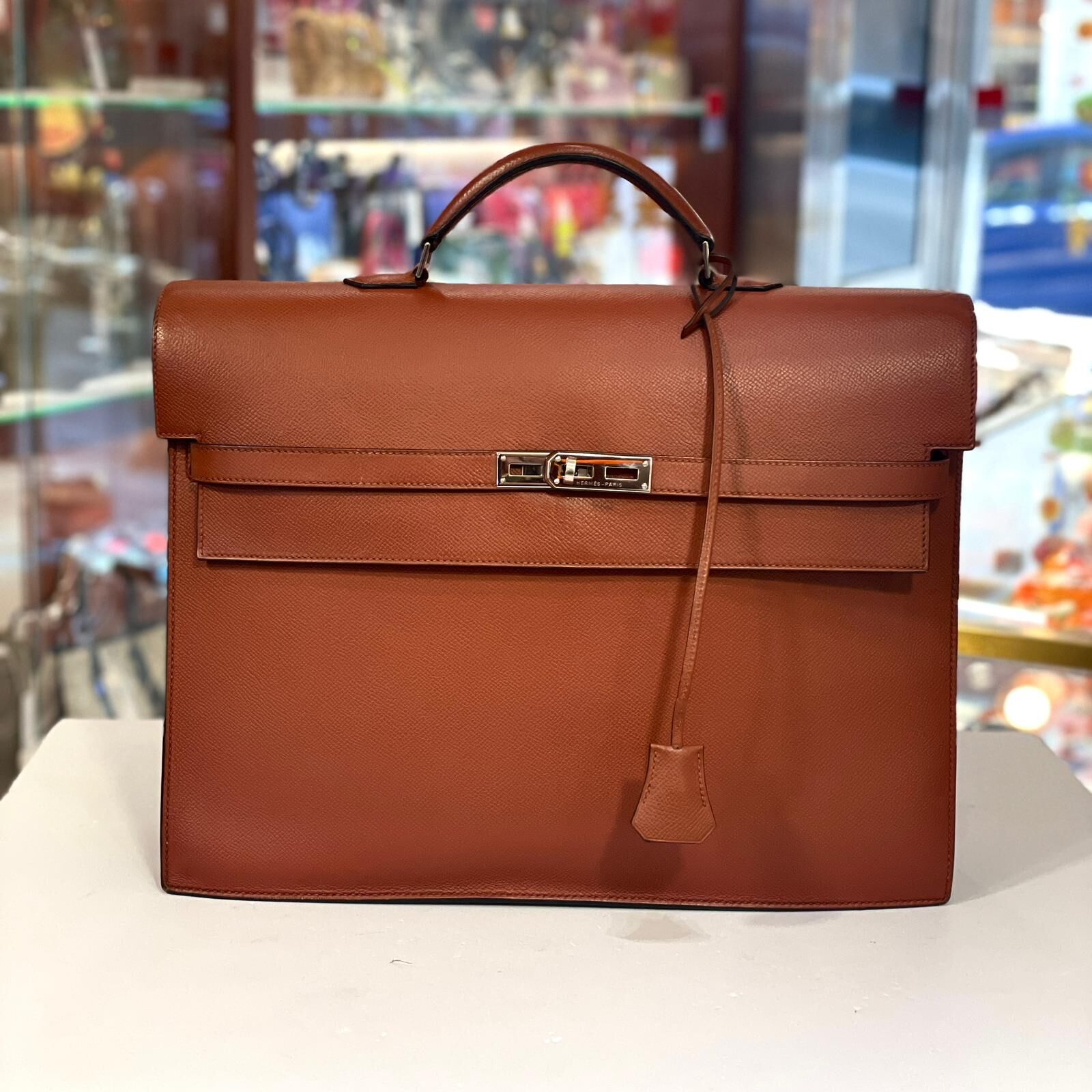 98%NEW二手HERMES公文包 KELLY DEPECHE 38 BRIQUE EPSOM PHW 鐵鏽紅銀扣 #香榭站正品