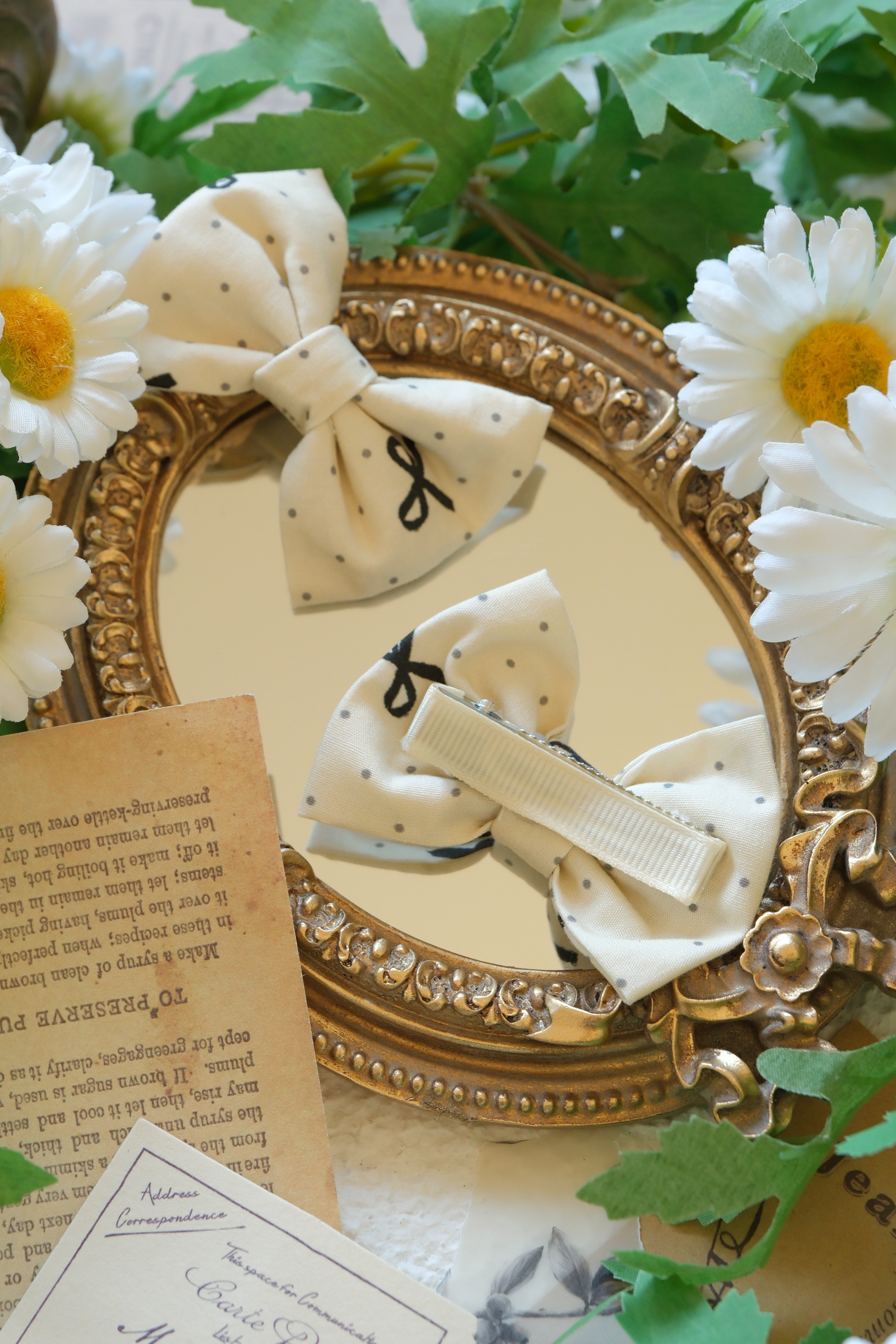 點點蝴蝶結髮夾一組兩個