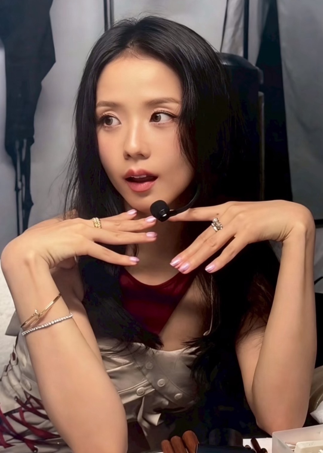 【Luxury】LLODY 韓國品牌 細鏈 閃鑽 方鑽 韓星新寵兒 網球手環 BLACKPINK JENNIE 智秀 3mm 手環