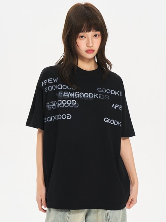 AFGK 不規則重疊字母標語 短袖T A FEW GOOD KIDS