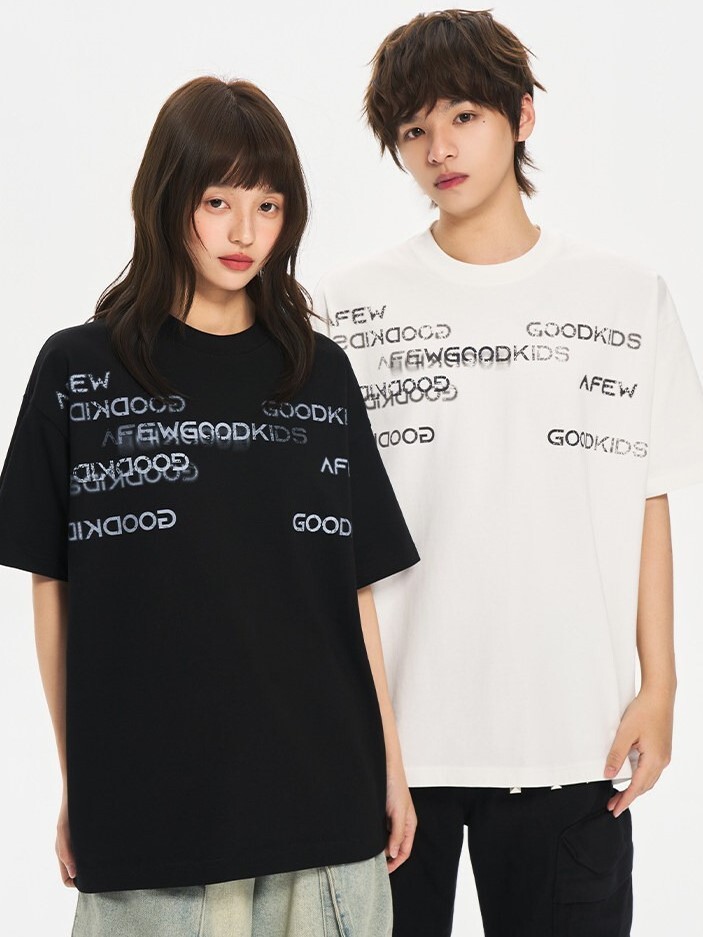 AFGK 不規則重疊字母標語 短袖T A FEW GOOD KIDS