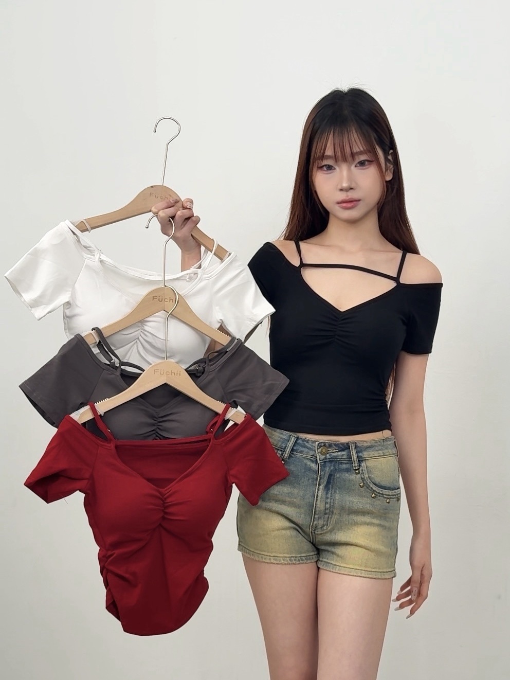 A102 現貨吊帶一字領抓皺胸墊上衣