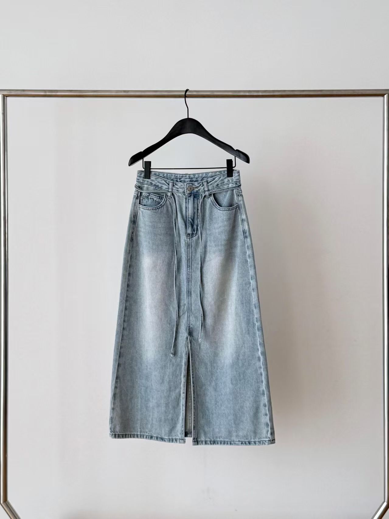 DR6055 腰帶設計開叉牛仔長裙