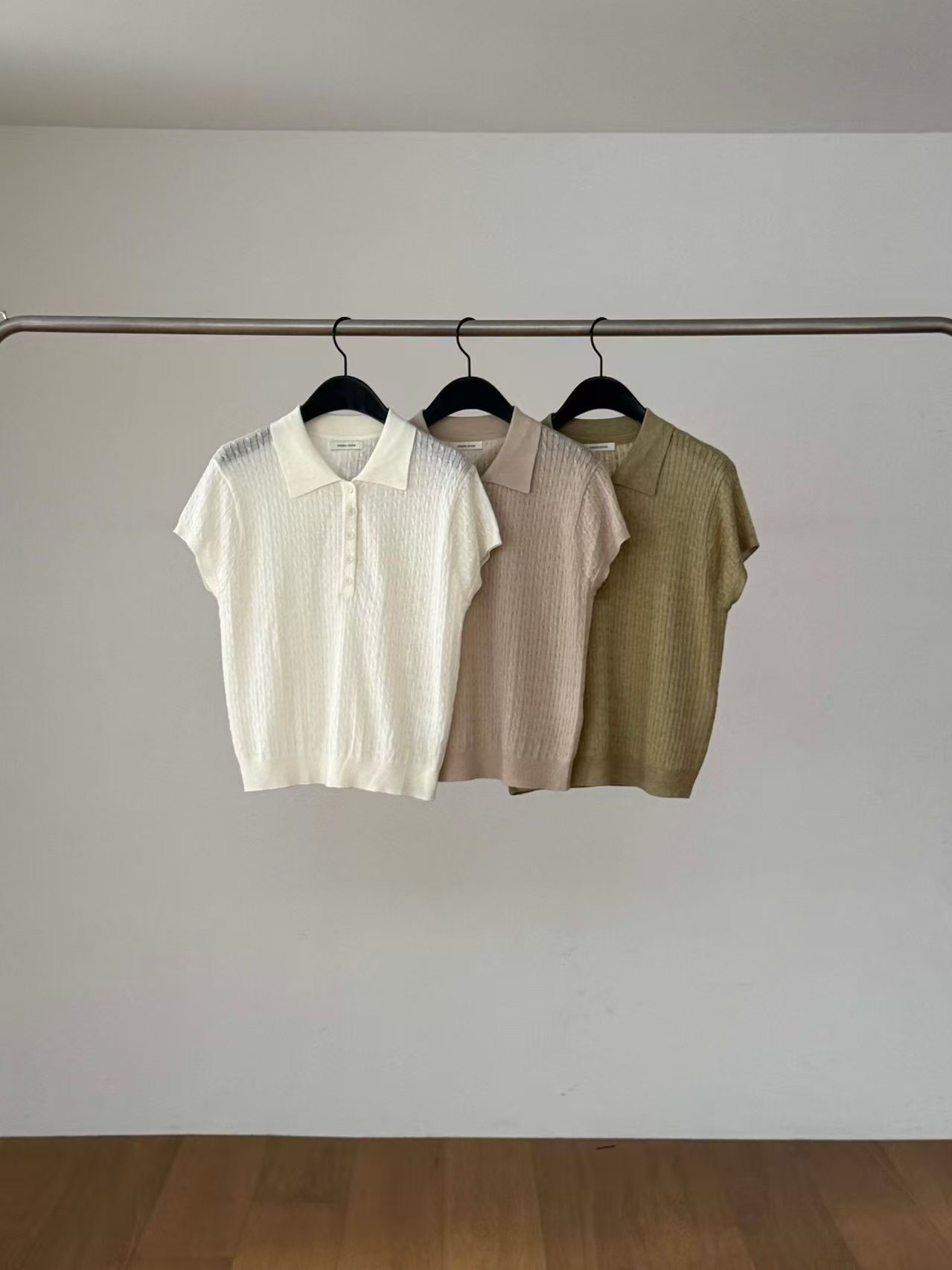 DR6057 羊絨混紡麻花短袖Polo上衣