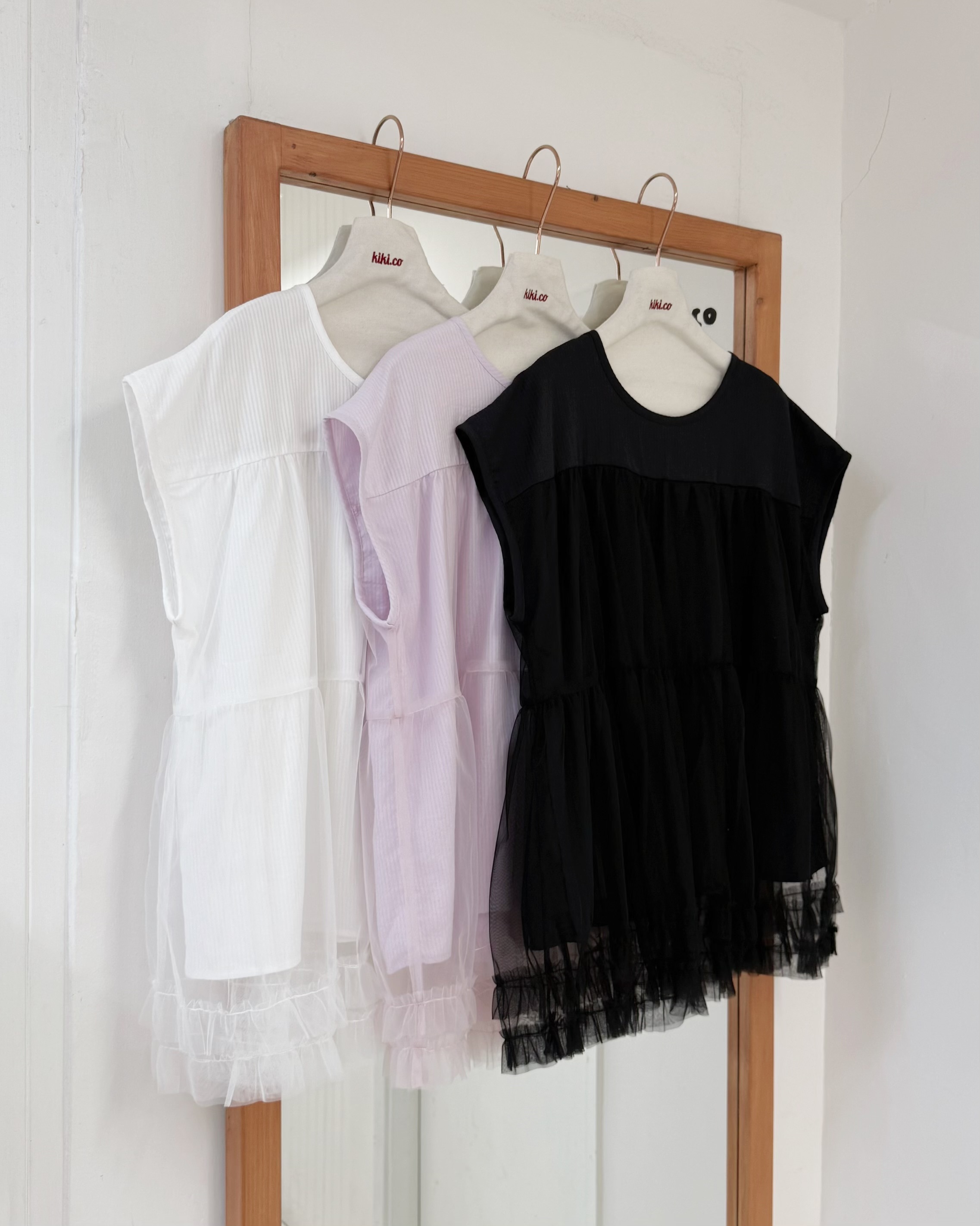 三層紗暗條紋上衣