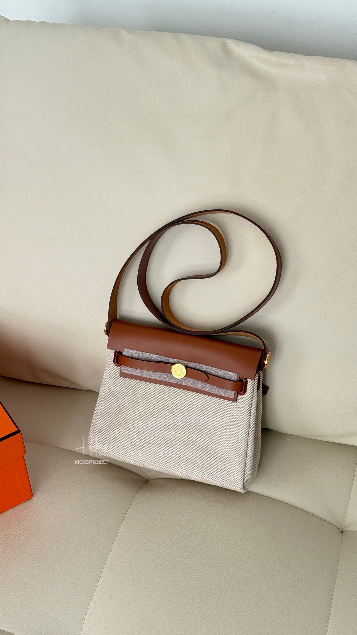 Hermes mini herbag 金棕 Fauve 馬鞍皮 金扣