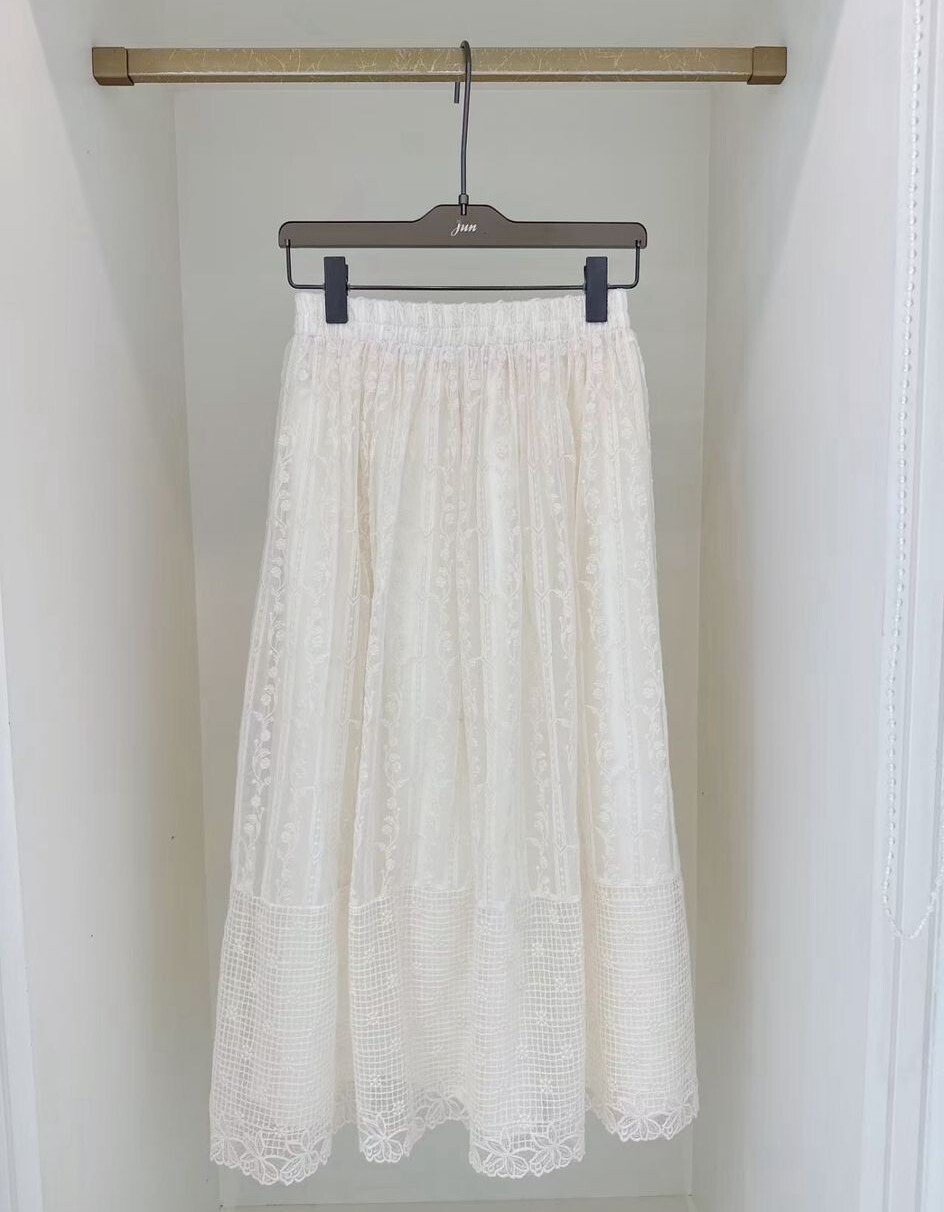 J13  長裙 腰 26-41 hip52 長33.5 $359[一口價]