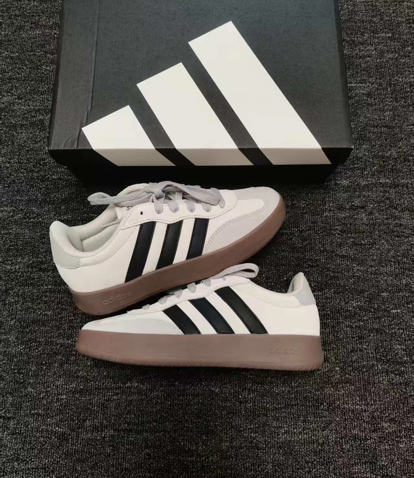 ADIDAS BARREDA WHITE GREY 白灰德訓鞋 JQ4234