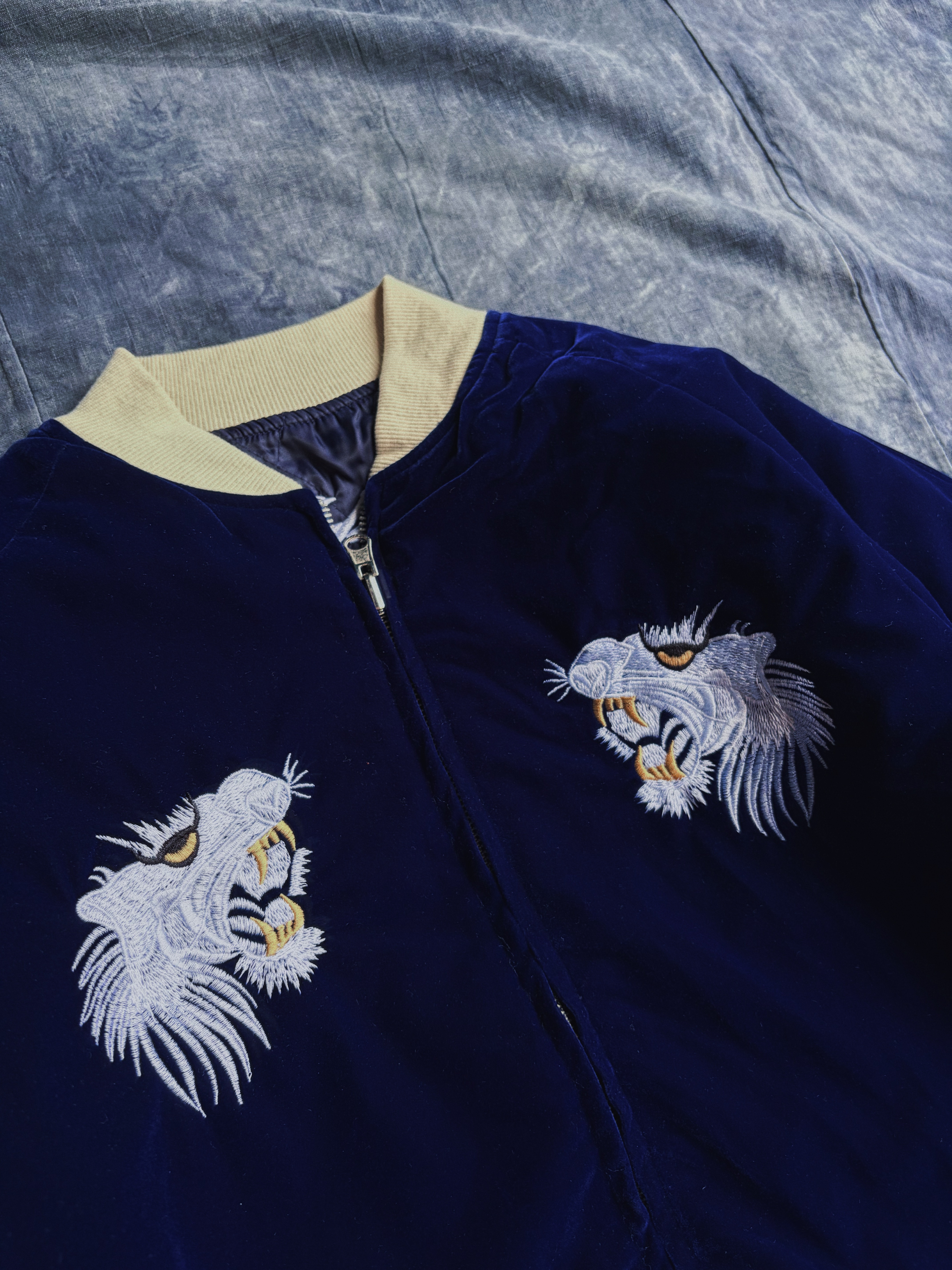 80-90s Vintage Velvet Souvenir Jacket  / 復刻50年代絨面橫須賀刺繡外套