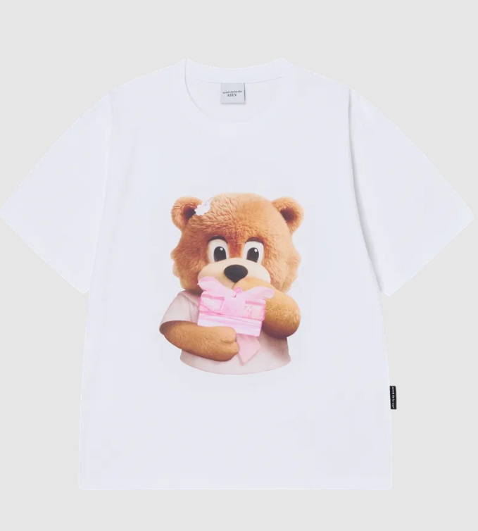 [K] ADLV WHITE AC BEAR BABY FACE GIFT SHORT SLEEVE T-SHIRT, 26SS-TP-SS-BF-AFG-WHT (KAV311)
