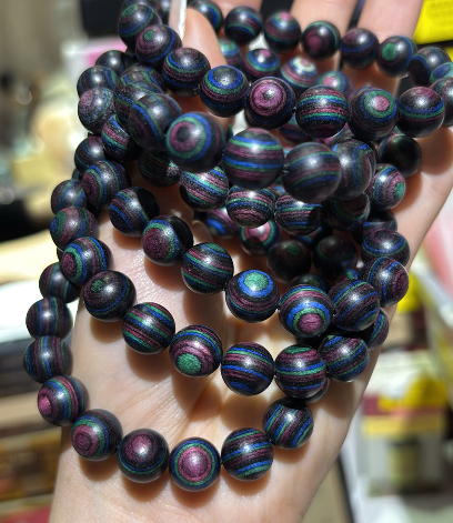 260315 - E4 10mm+彩虹桉樹藍愛麗絲手串