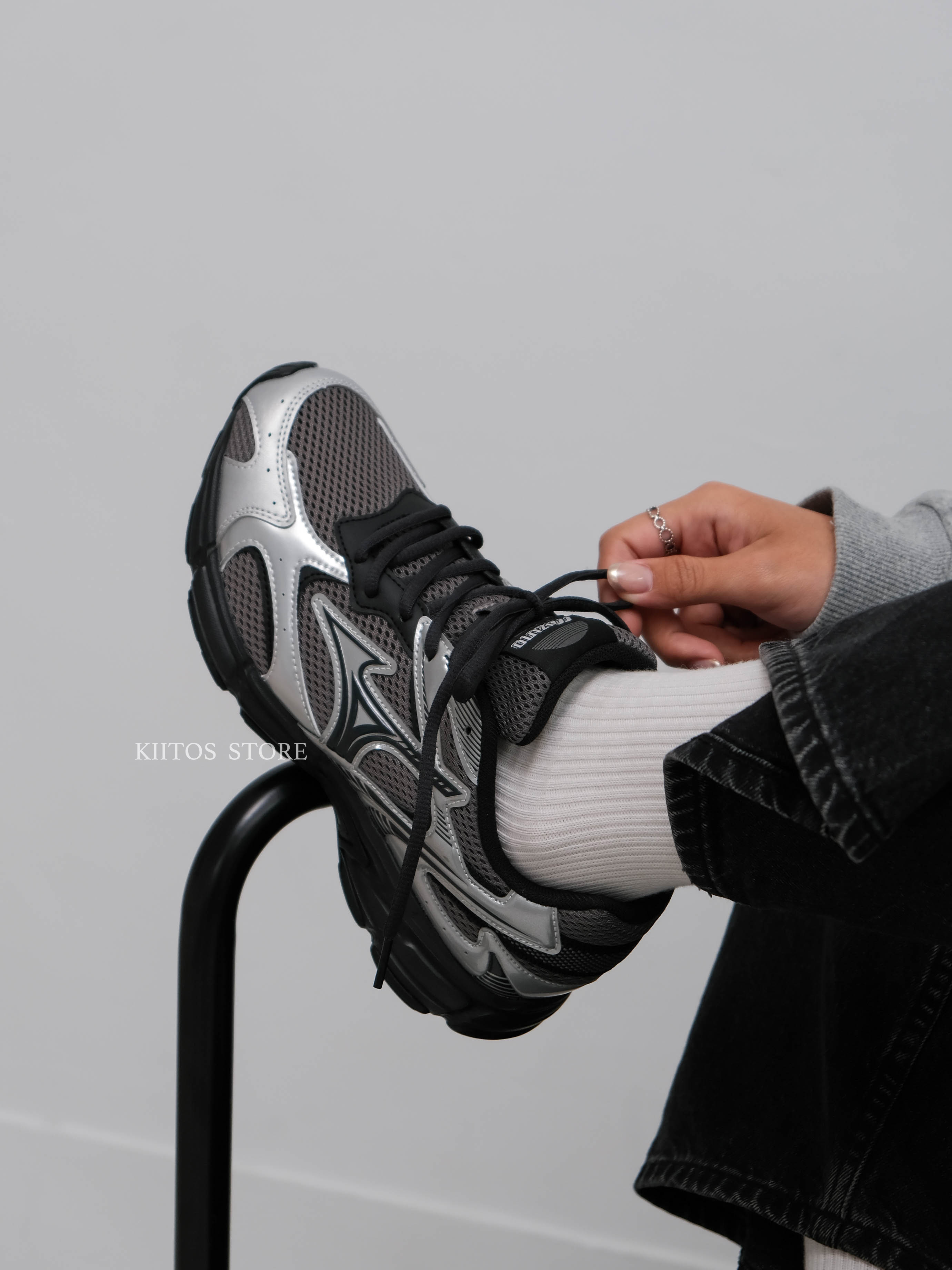 【預購】Mizuno 美津濃 Speed 2K 美津濃 百搭 銀錫色 男女鞋 跑步鞋 D1GH222919