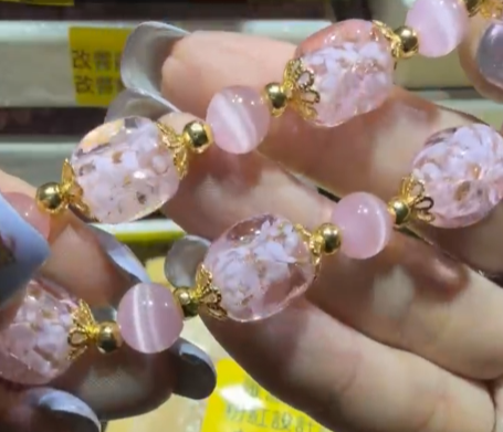 260315 - E43 雍宮粉紅色設計款手串（送布袋）