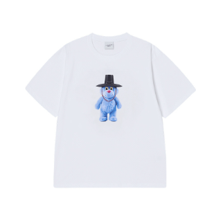 [K] ADLV BEAR WITH HAT BASIC SHORT SLEEVE T-SHIRT WHITE, 25FW-TP-SS-AW-GAB-WHT (KAV230)