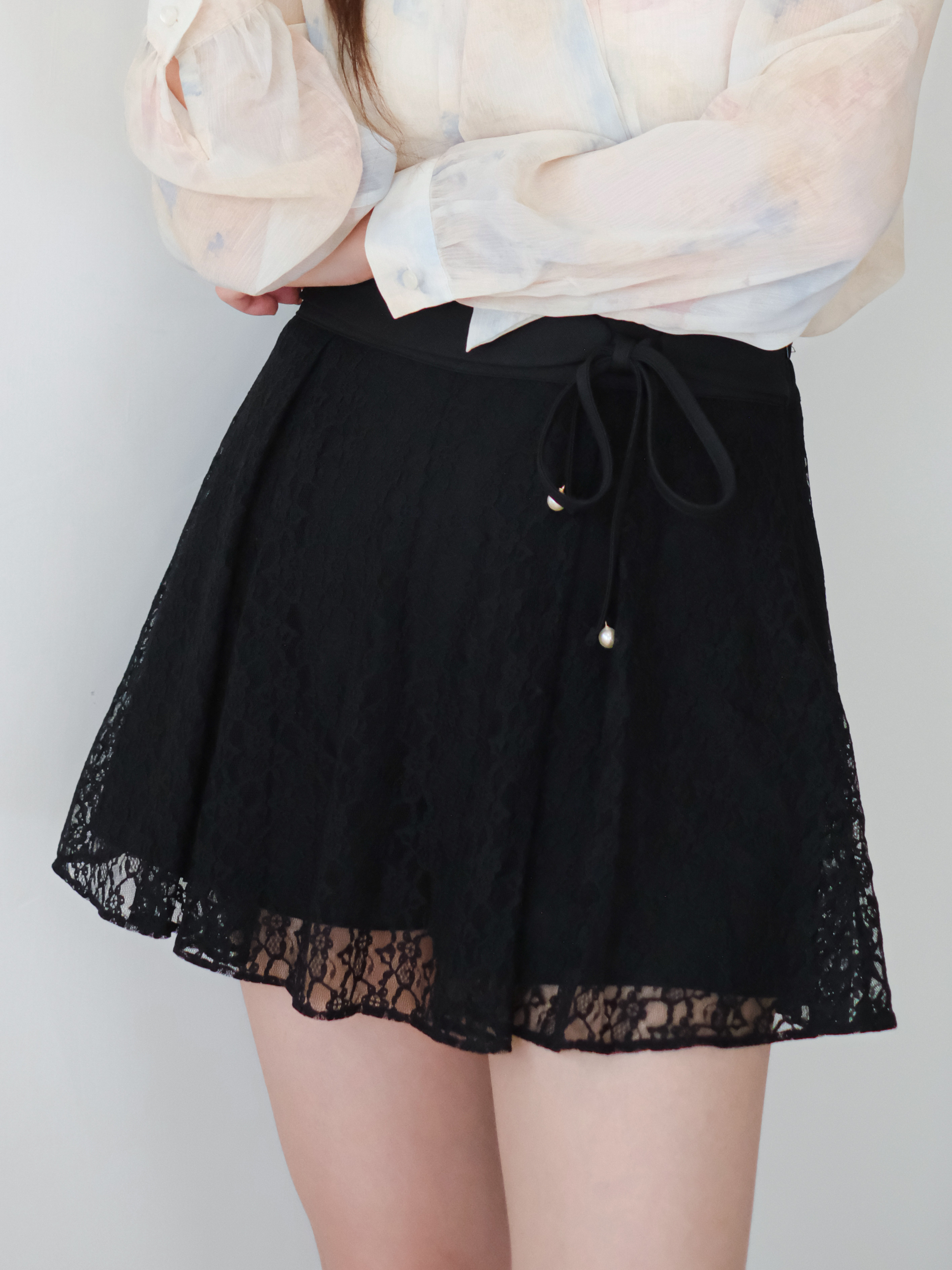 浪漫蕾絲彈性腰裙褲 (奶油/黑) BT471