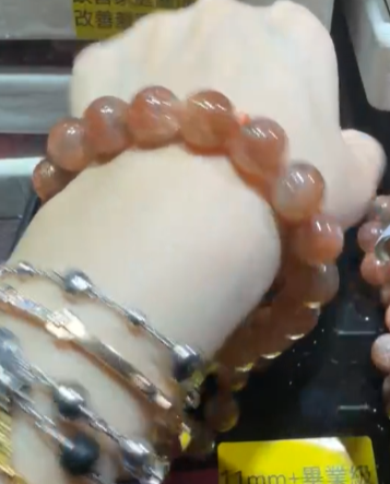 260315 - E58 11mm+畢業級金草莓手串