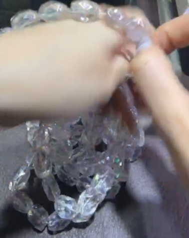 260315 - E75 天然白水晶電鍍薰衣草隨型手串（巨）