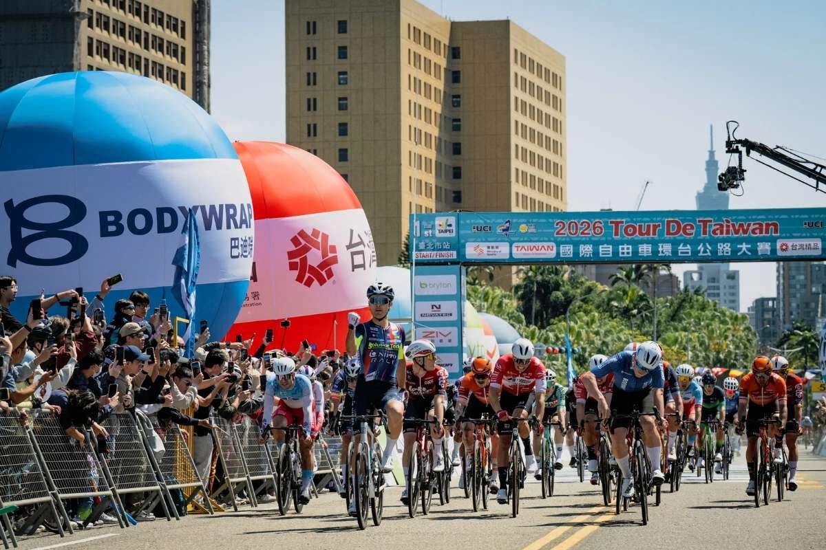 2026 Tour de Taiwan 台北站終點衝刺畫面 台北101背景