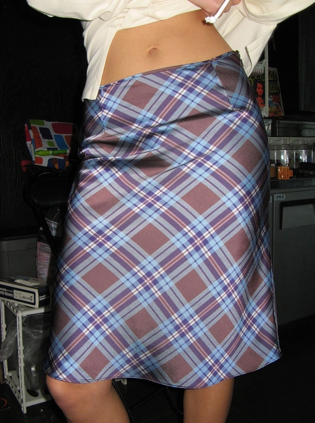 【瑕疵】TARTAN CHECK MIDI SKIRT_BROWN