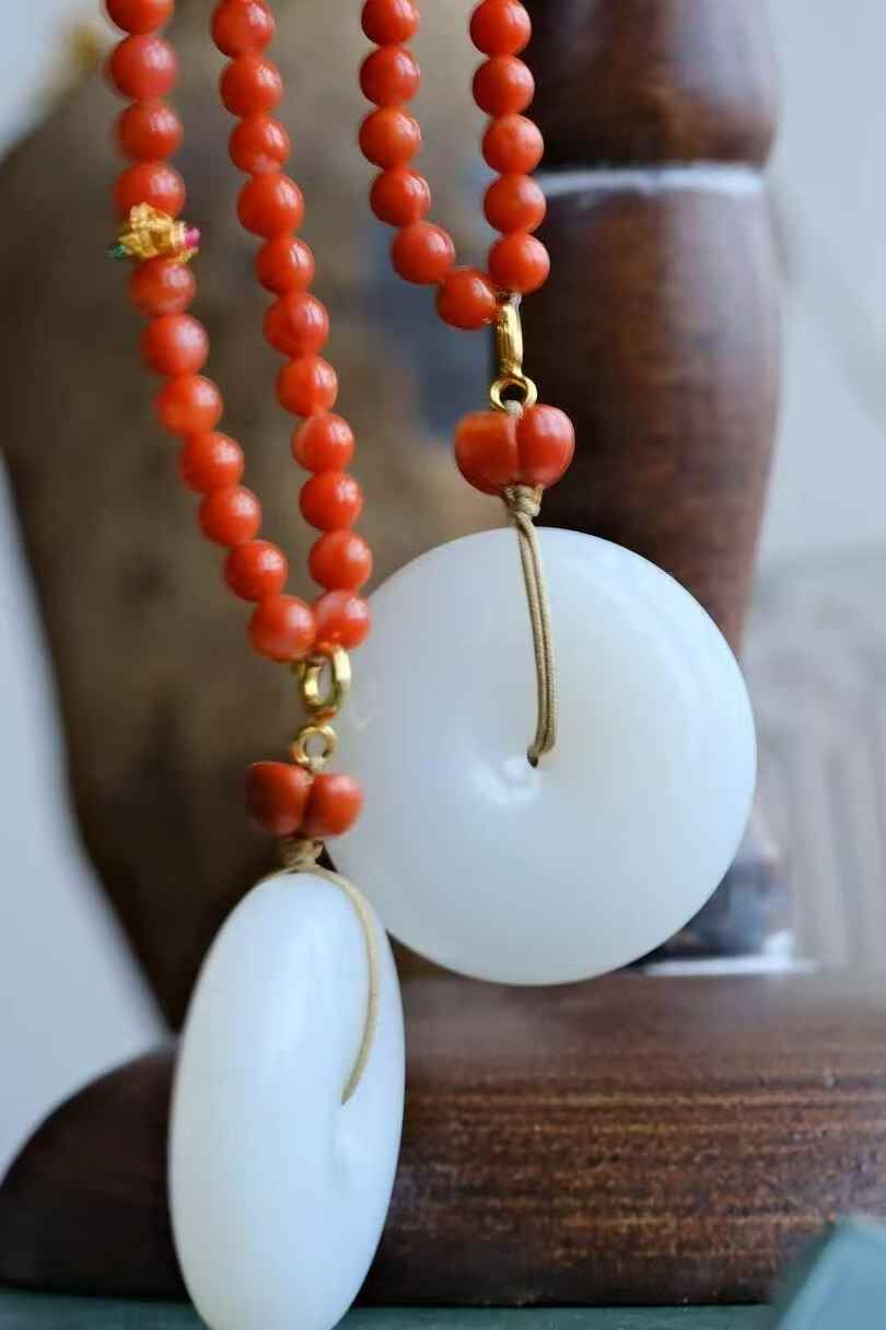 37733 和田玉羊脂白平安扣