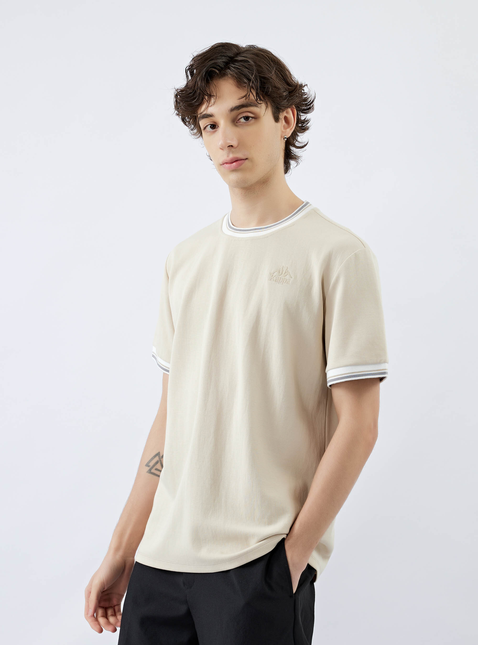 (預購) 男女適穿 領口滾邊棉質短袖T-Shirt