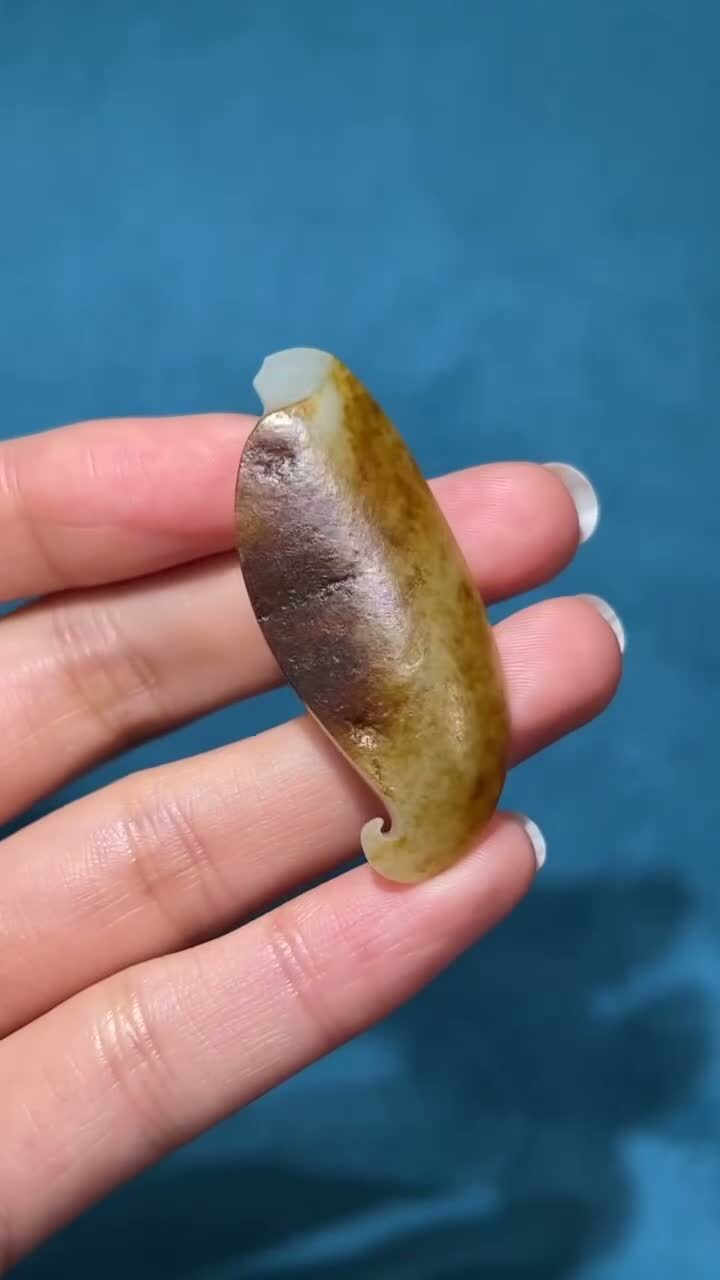 和田玉籽料連年有餘,天然和田玉軟玉