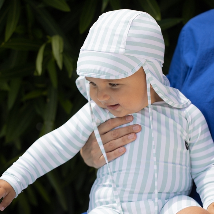 （預購）1+ in the family 條紋綁帶泳帽 EIVISSA - green