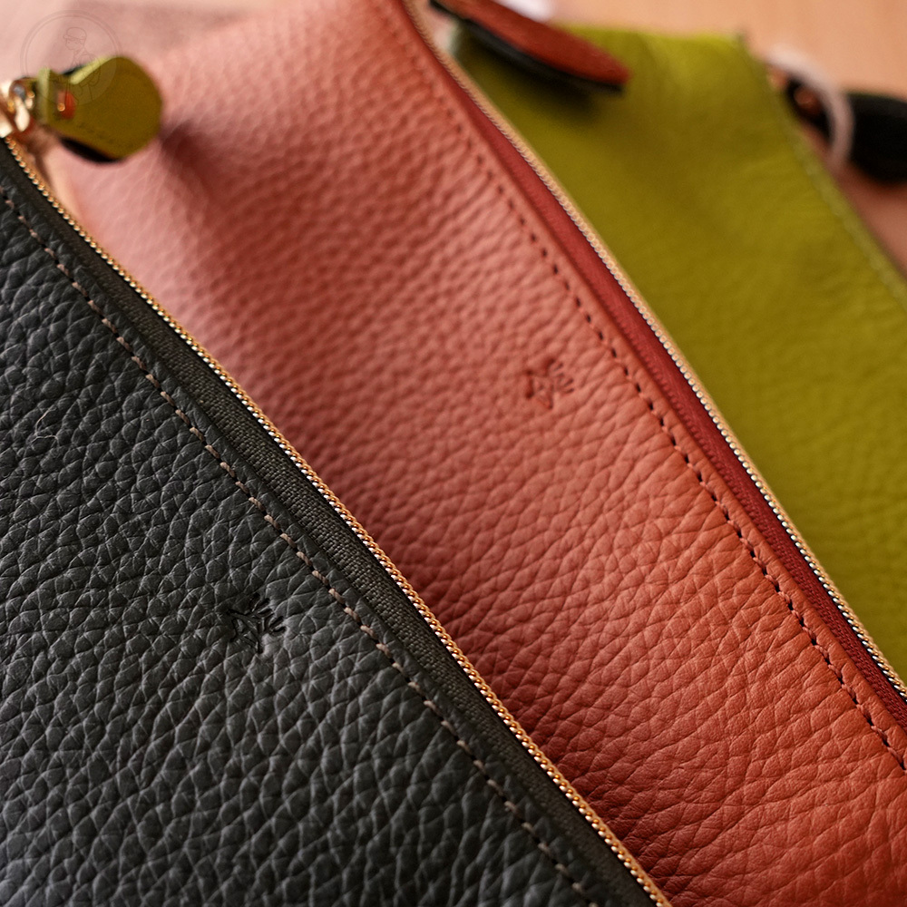 茶の恵　ペンケース 真皮三角筆袋