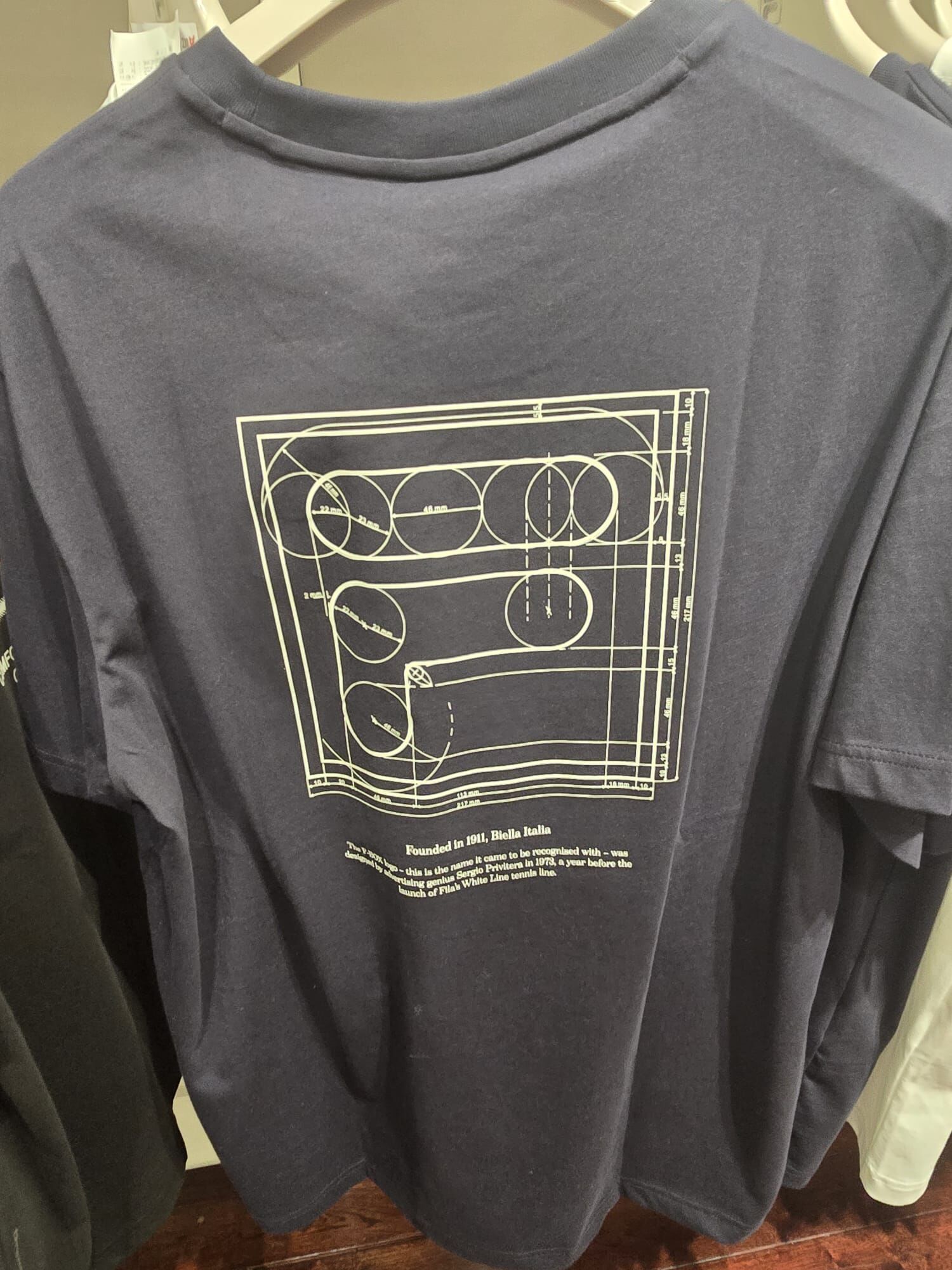 【直播】FILA LX0316102 男女同款短袖上衣