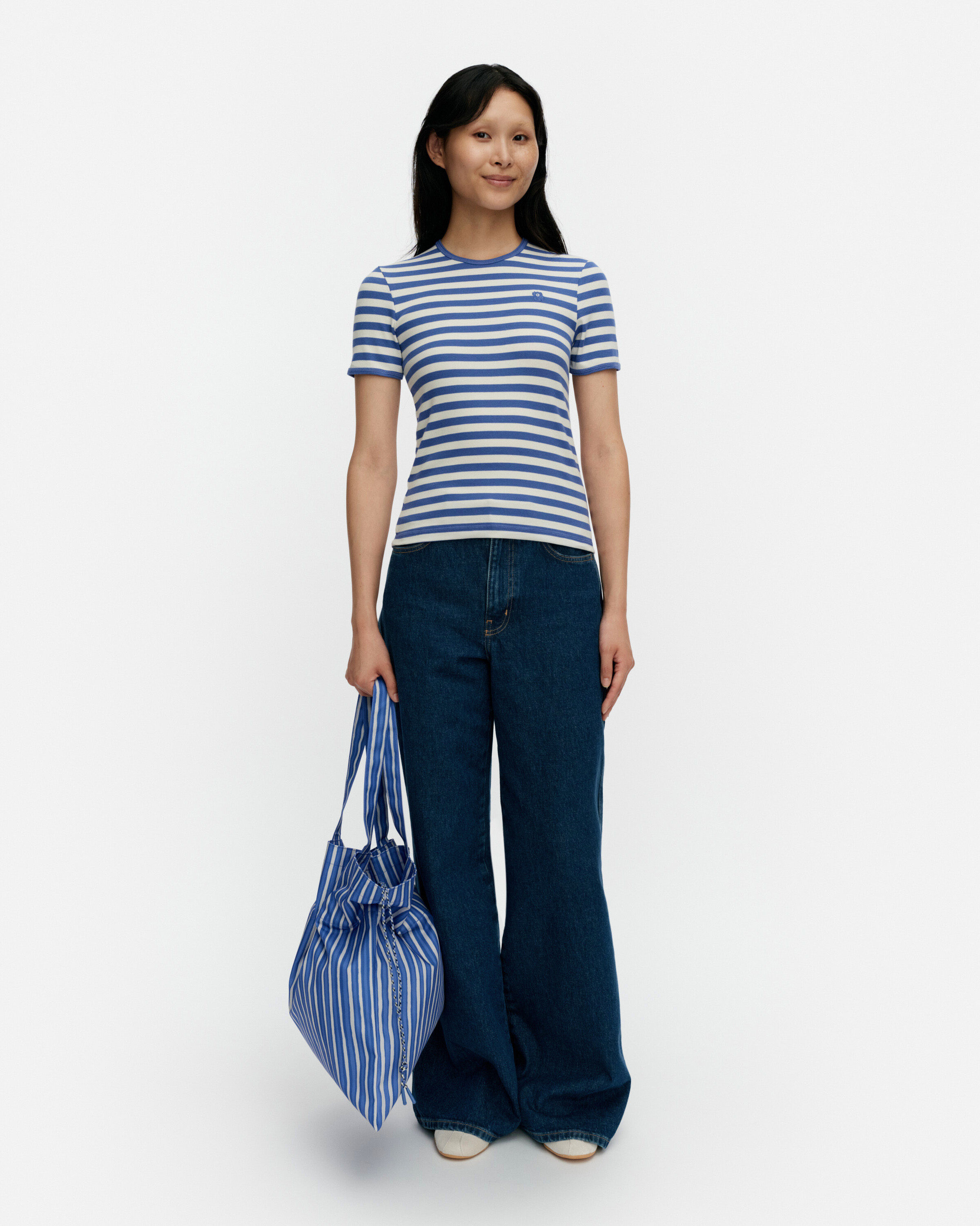 Kukkea Tasaraita Unikko 短袖T恤