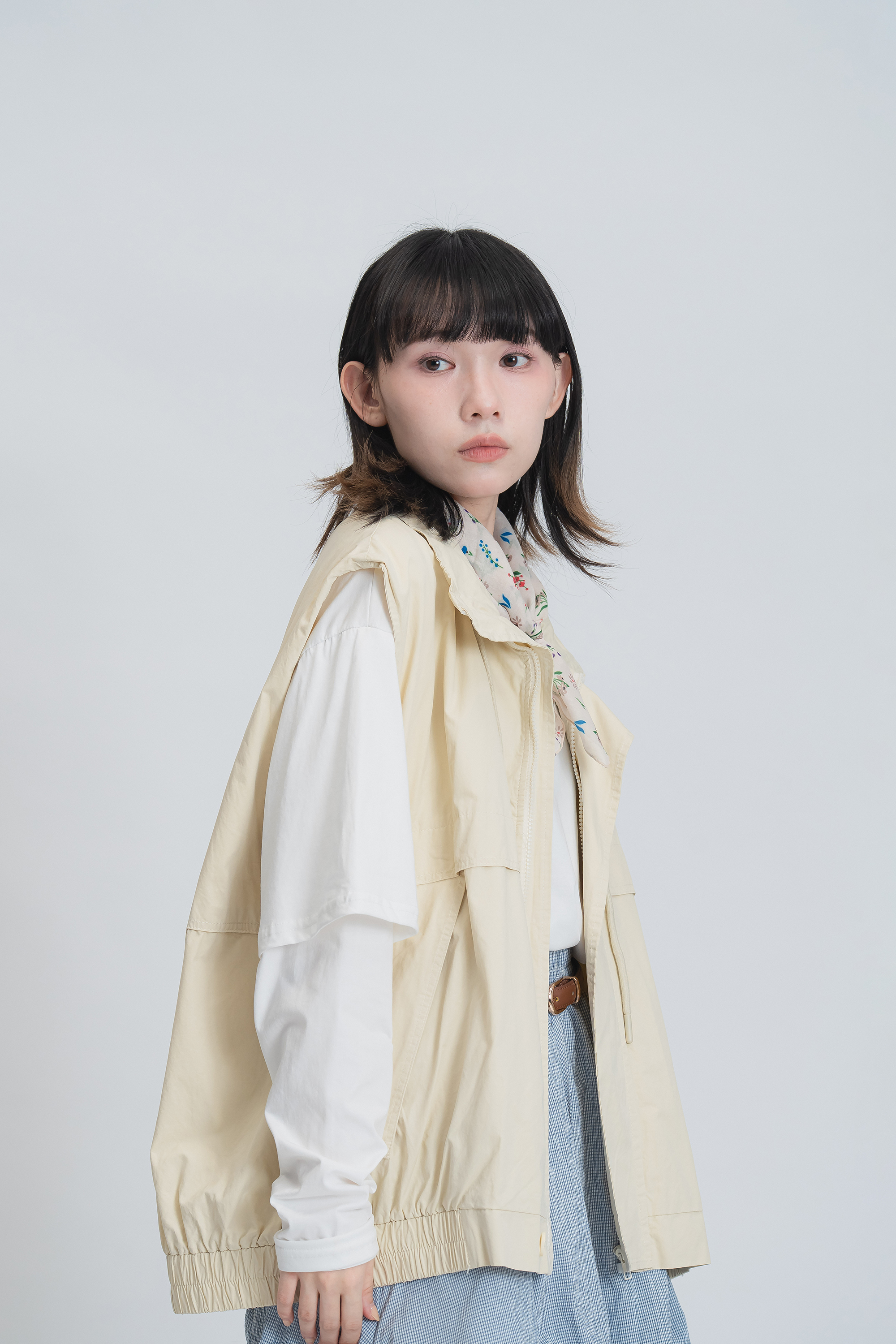 春色小高領寬肩背心 3色