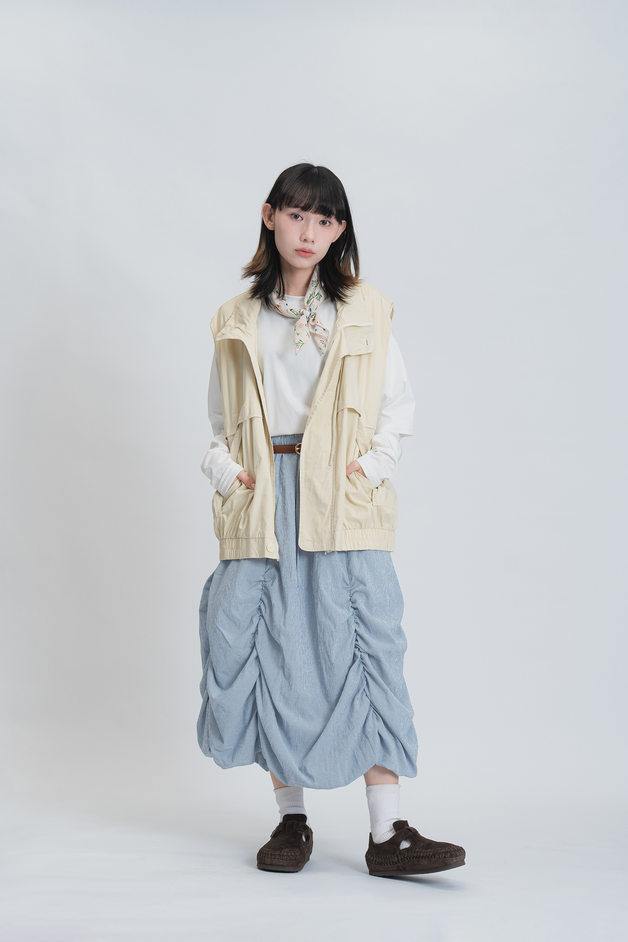 春色小高領寬肩背心 3色