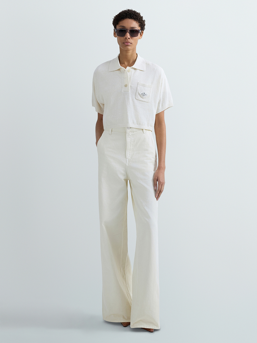 白色短版針織Polo衫