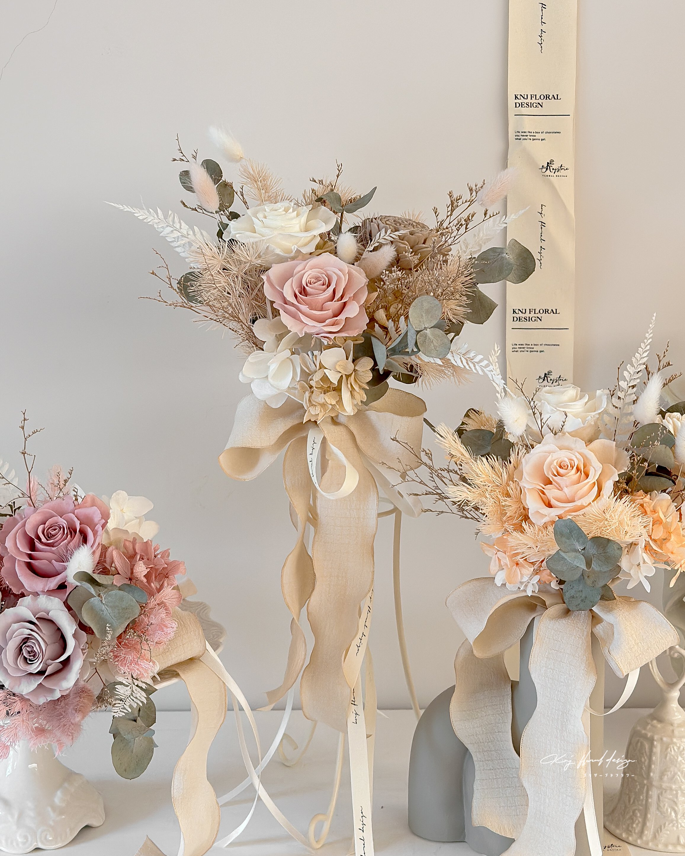 暖色系永生玫瑰手捧花（3款）