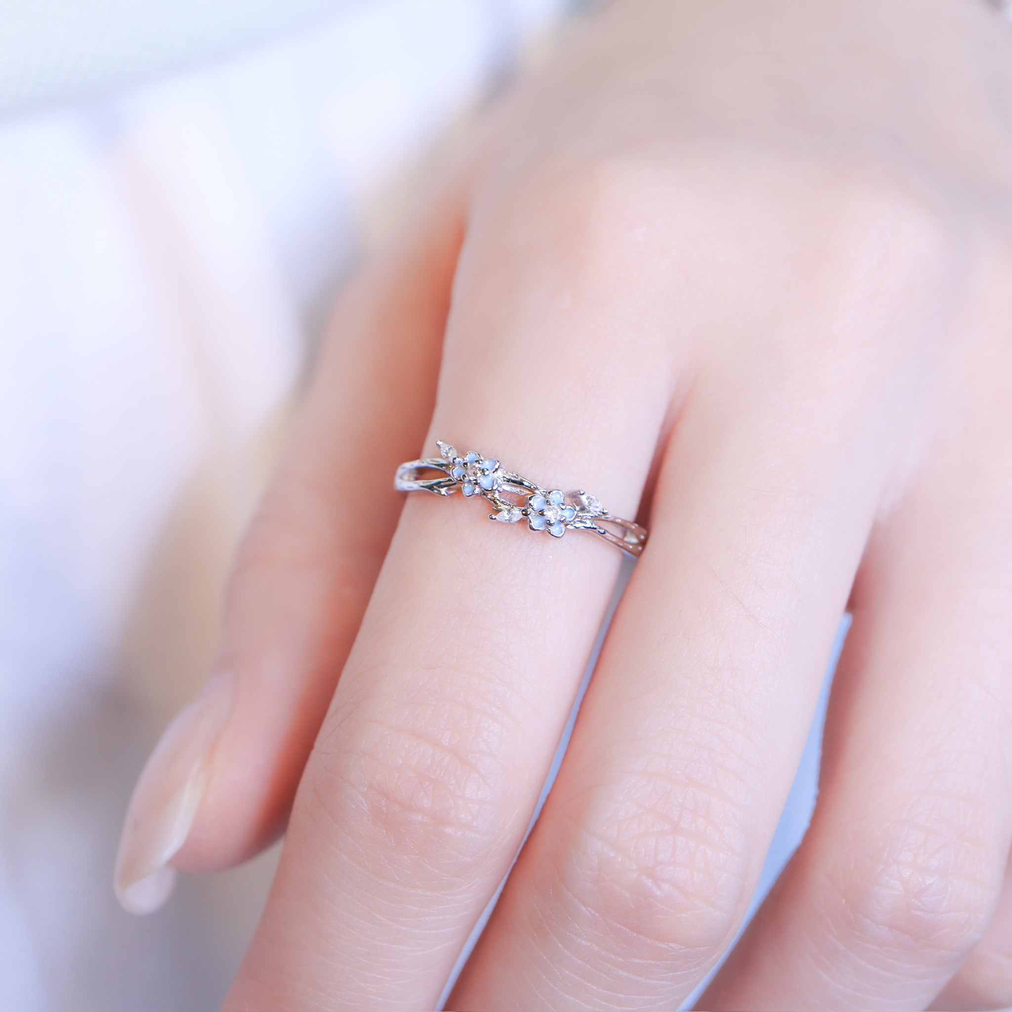 | 925純銀・白金 | 漫藍花簇之境戒指 | RI1079 |