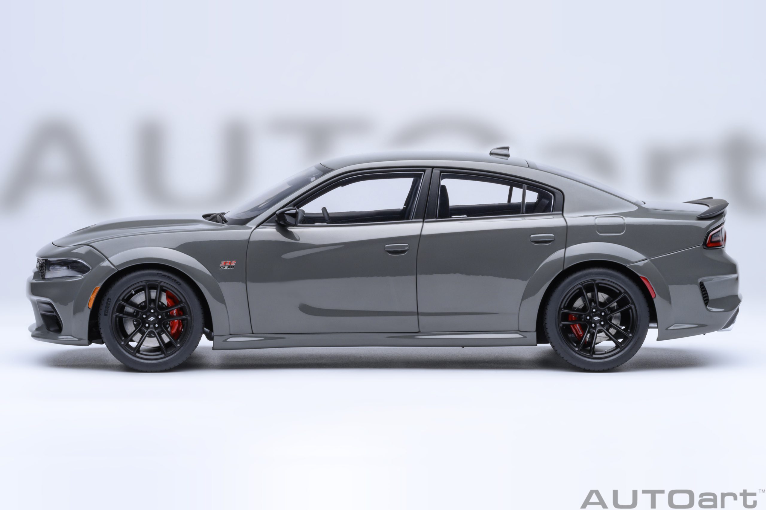 1/18 AUTOART Dodge Charger Scat Pack Widebody (Destroyer Grey) (71756)