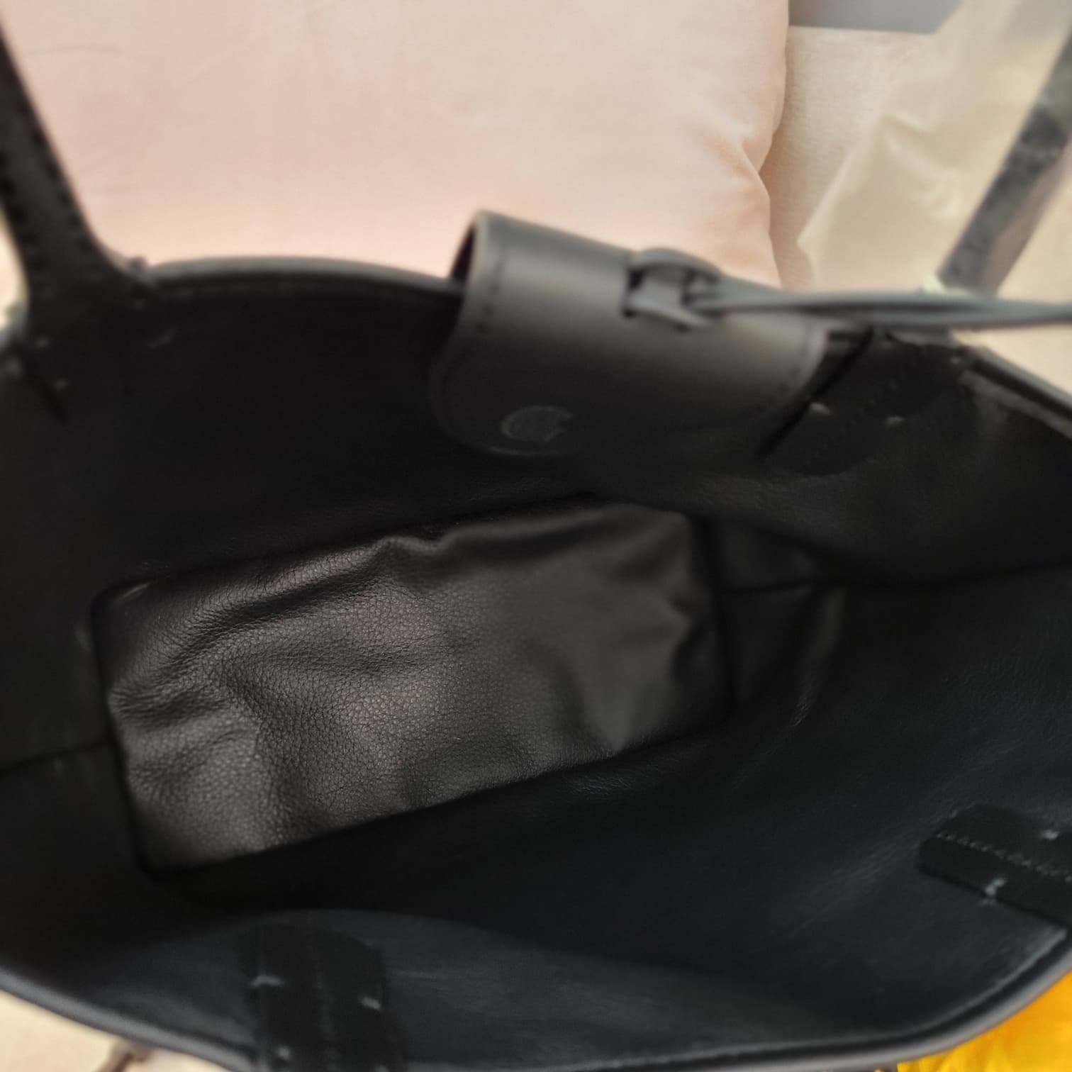 GOYARD  MINI ANJOU NOIR NEW MAGNET STICKERS 黑色 磁石