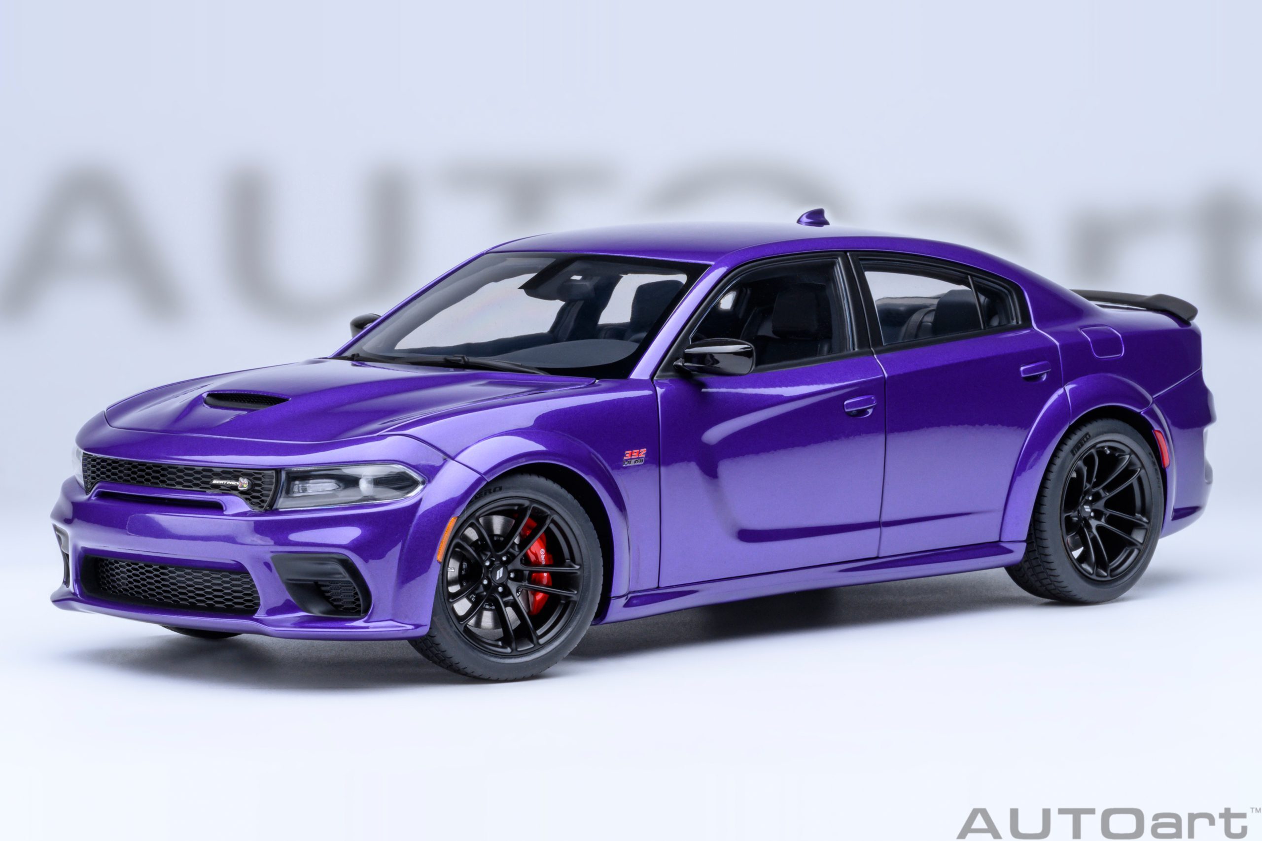 1/18 AUTOART Dodge Charger Scat Pack Widebody (Plum Crazy) (71757)