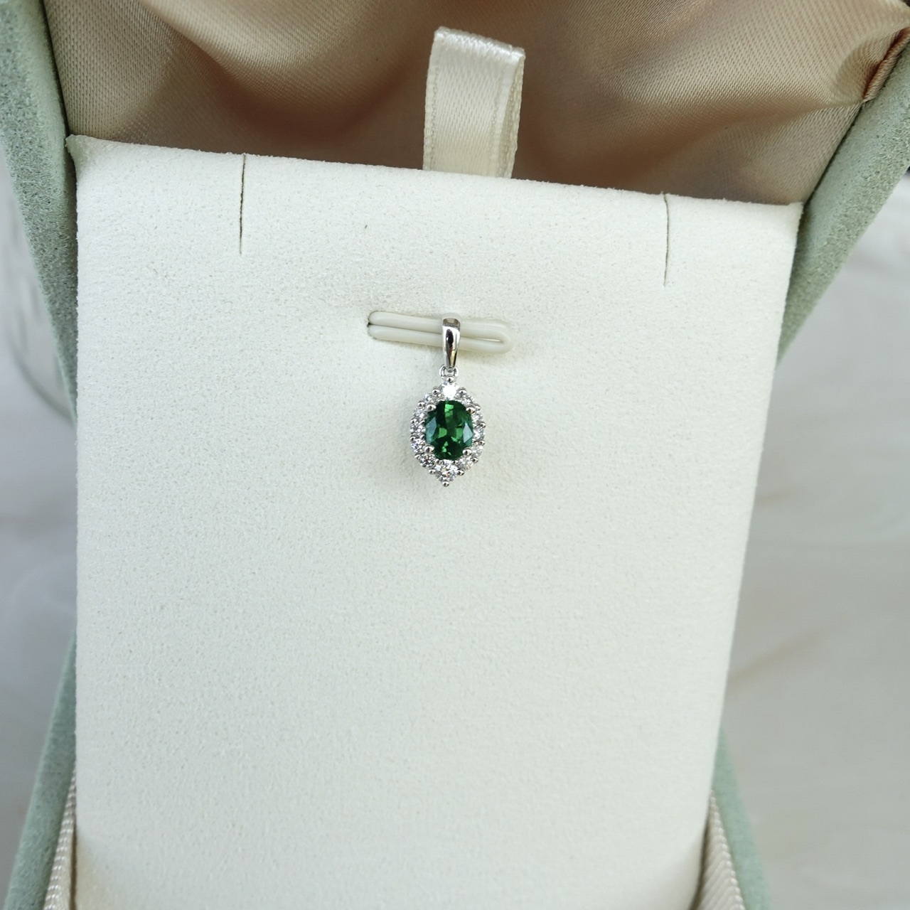 18K金祖母綠鑽石吊墜 - 橢圓形